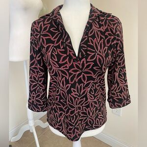 Pretty Y2K Studio M by Max Studio collared Wrinkle-Free top!